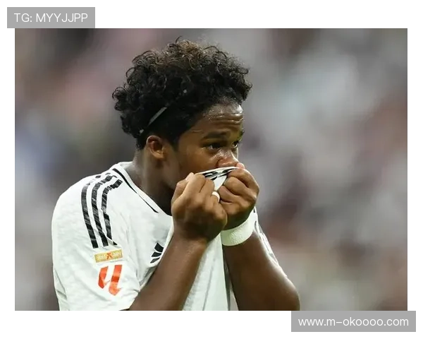 罗马诺：里昂正与皇马磋商冬窗租借恩德里克事宜